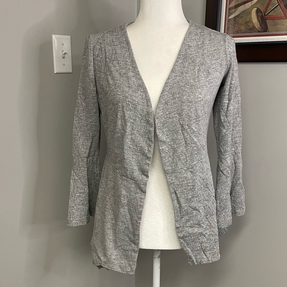 Lysse Sweaters - Lysse Gray Marled Knit Open Front Cardigan‎ XS peplum ruffle